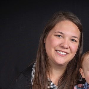 Meet your Posher, Caitlin